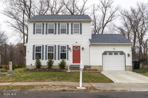 58 Wynantskill Way Troy, NY 12180