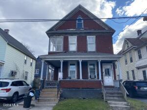 24 Eagle Street Amsterdam, NY 12010