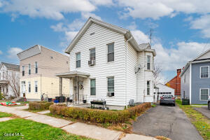 585 6th Avenue Watervliet, NY 12189