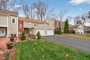 22 E Haystack Road Clifton Park, NY 12065
