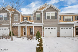 15 Clarice Lane Cohoes, NY 12047