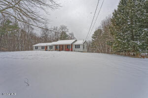 35 Pinewood Way Argyle, NY 12809