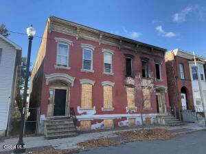 303-305 2nd Street Troy, NY 12180