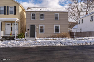 594 6th Avenue Troy, NY 12182