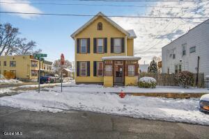 44 Pine Street Rensselaer, NY 12144