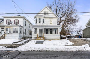 3 Mapleridge Avenue Albany, NY 12209