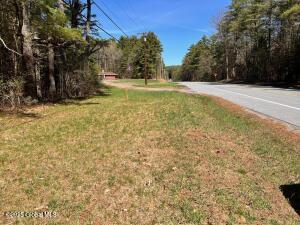 980 Lake Avenue Lake Luzerne, NY 12846