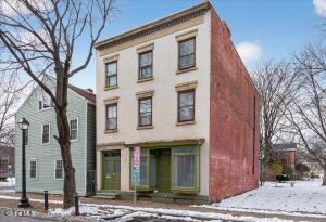 129 Green Street Albany, NY 12202
