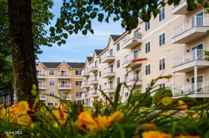 8 Wall Street Clifton Park, NY 12065