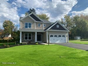 9 Wyatt's Way Clifton Park, NY 12065