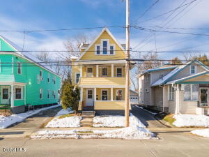 1073 Regent Street Schenectady, NY 12309