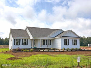 15 Eastpointe Drive Saratoga Springs, NY 12866