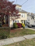 4 Harris Avenue Albany, NY 12208