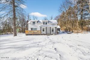 1423 Washout Road Glenville, NY 12302