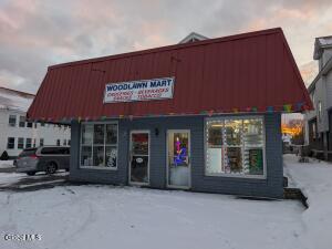 1726 State Street Schenectady, NY 12304