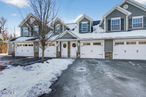 150 Paddock Circle Schenectady, NY 12306