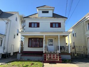 817 Holland Road Schenectady, NY 12303