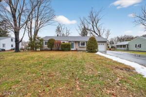 15 Cornelia Avenue Ballston Lake, NY 12019