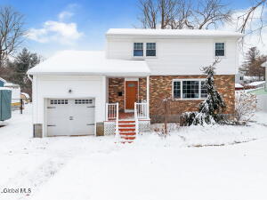 65 Wood Terrace Albany, NY 12208