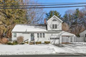 3041 E Lydius Street Schenectady, NY 12303