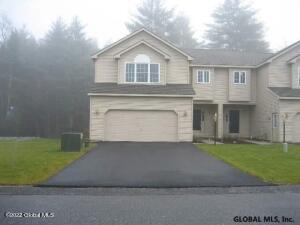 28 Secretariat Lane Saratoga Springs, NY 12170