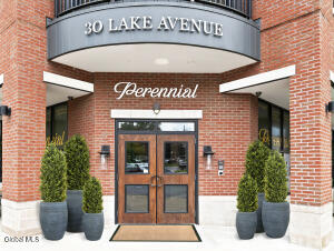 30 Lake Avenue Saratoga Springs, NY 12866