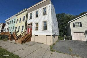 193 Livingston Avenue Albany, NY 12210
