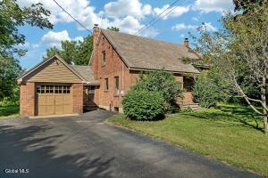 318 Ridge Road Glenville, NY 12302