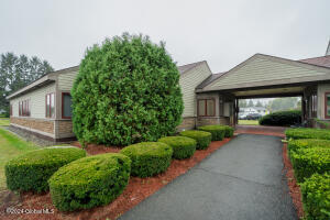 1654 Columbia Turnpike Castleton On Hudson, NY 12033