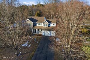 12 Patriot Circle Clifton Park, NY 12065
