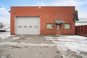 27 Division Street Waterford, NY 12188