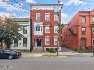 210 Union Street Schenectady, NY 12305