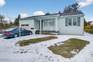 517 Kings Road Schenectady, NY 12304