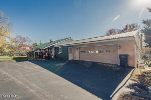 1302 County Highway 107 Fort Johnson, NY 12070