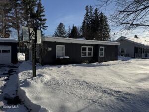 2940 W Lydius Street Schenectady, NY 12303