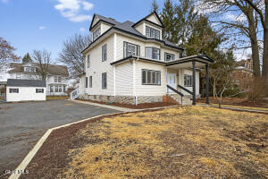 901 Bedford Road Schenectady, NY 12308