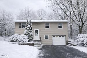 23 Burning Pines Drive Ballston Spa, NY 12020