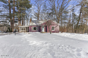 19 Sheffield Road Glenville, NY 12302