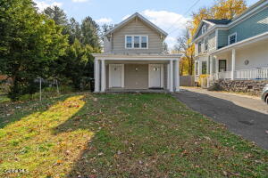 1681 Tibbits Avenue Troy, NY 12180