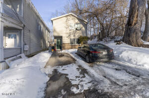 227-229 Elm Street Schenectady, NY 12304