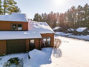 43 Elizabeth Lane Queensbury, NY 12804