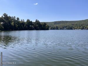 147 N Lake Shore Drive Maryland, NY 12116