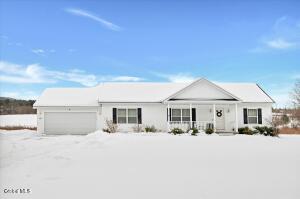 69 Log Woods Road Troy, NY 12180