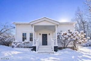 1384 Arnolds Mills Road Chatham, NY 12075