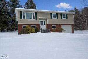 23 Meadowlark Drive Latham, NY 12110