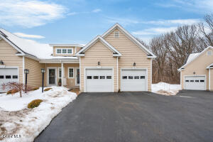 7 Jordan Point Drive Troy, NY 12180