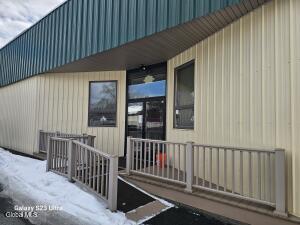706 Kings Road Schenectady, NY 12304