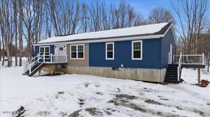 68 Gronczniak Road Stillwater, NY 12170
