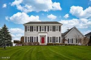 241 Mohawk Trail Niskayuna, NY 12309