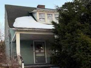 25 Bar Beach Road Washington, NY 11050